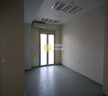 Office 175m<sup>2</sup> for rent photo 4