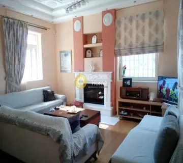 Independent Maisonette 370m<sup>2</sup> for sale photo 3