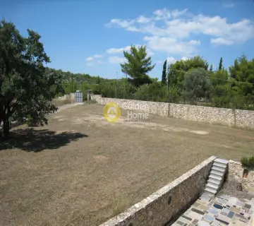 Residential 8100m<sup>2</sup> for sale photo 1280754