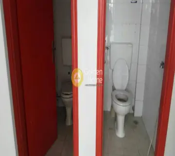 店铺 73m<sup>2</sup> for rent photo 1274160