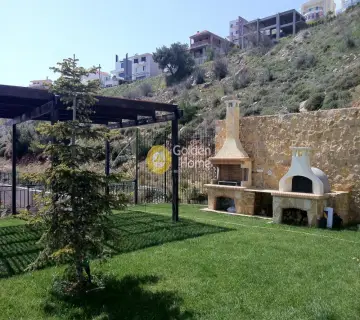 独立复式小屋 300m<sup>2</sup> for sale photo 2