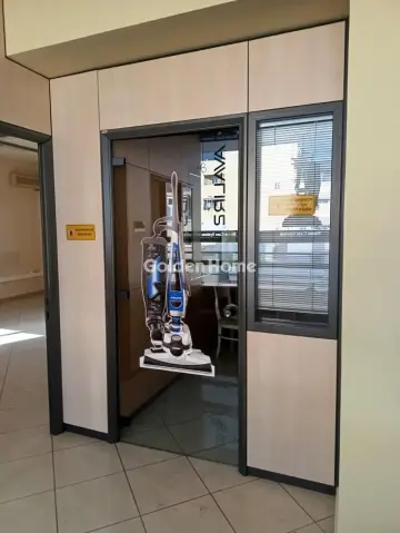 Office 100m<sup>2</sup> for rent photo 4