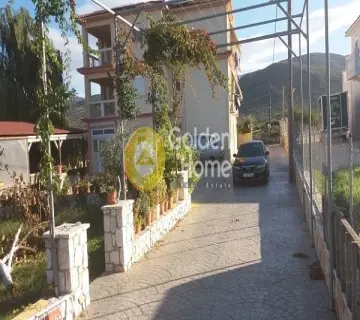 Building 465m<sup>2</sup> for sale photo 1