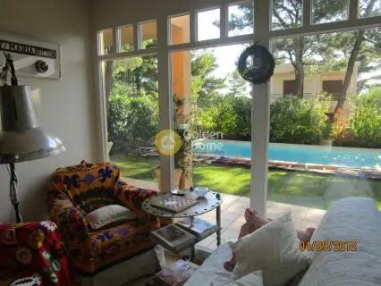 House 300m<sup>2</sup> for sale photo 30