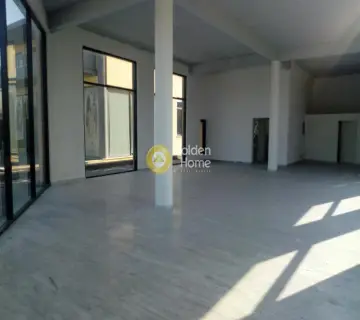 Independent Building 400m<sup>2</sup> for rent photo 1374756