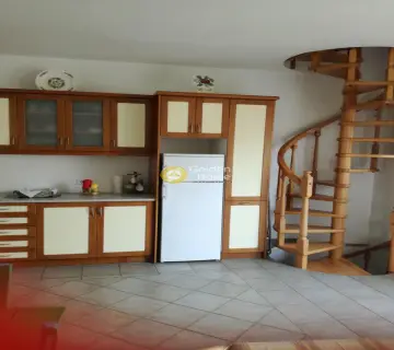 独立复式小屋 88m<sup>2</sup> for sale photo 9