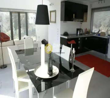 Maisonette Attached 250m<sup>2</sup> for sale photo 11