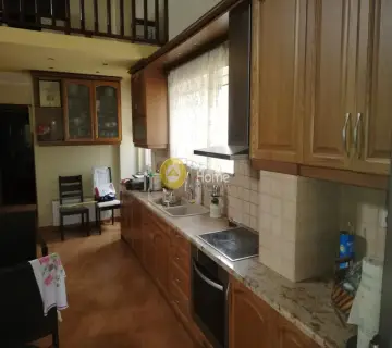 House 307m<sup>2</sup> for sale photo 13