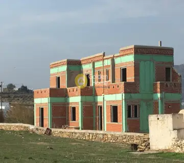 复合住宅 350m<sup>2</sup> for sale photo 1