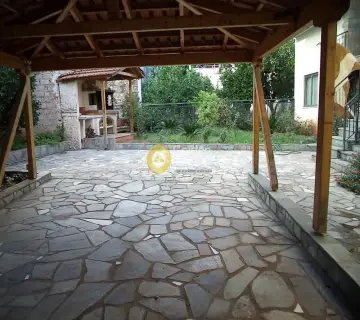 Μονοκατοικία 220τ.μ. προς πώληση φωτογραφία 6