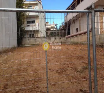 Residential 200m<sup>2</sup> for sale photo 1452722
