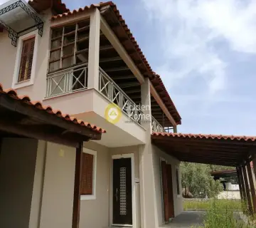 独立复式小屋 140m<sup>2</sup> for sale photo 1