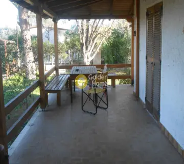House 140m<sup>2</sup> for sale photo 2