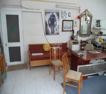 Store 45m<sup>2</sup> for rent photo 3