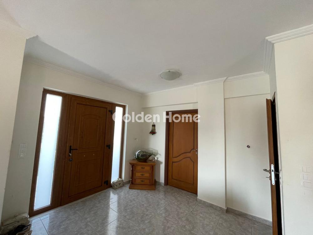 Independent Maisonette 125m<sup>2</sup> for rent display photo