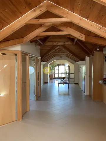 独立复式小屋 312m<sup>2</sup> for sale photo 9