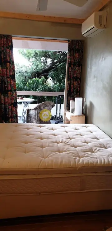 Floor Apartment 212m<sup>2</sup> for rent photo 4