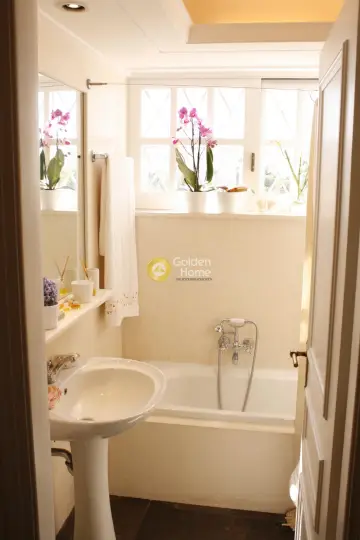 Floor Apartment 212m<sup>2</sup> for rent photo 40