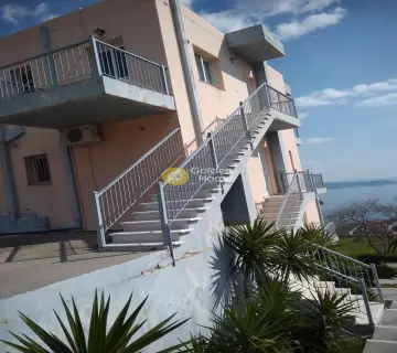 Independent Maisonette 300m<sup>2</sup> for sale photo 1575589