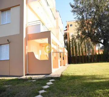 Hotel 1300m<sup>2</sup> for rent photo 7