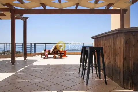 Floor Maisonette 180m<sup>2</sup> for rent photo 2