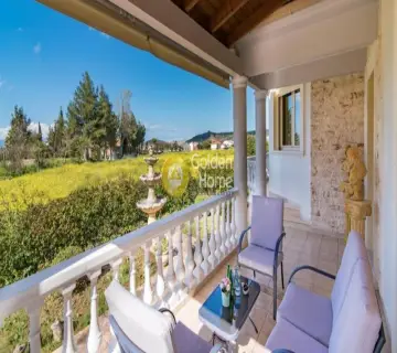 Golden Home Property Image