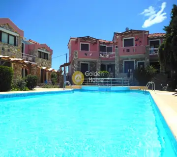 Hotel 675m<sup>2</sup> for sale photo 2