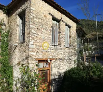 独立复式小屋 170m<sup>2</sup> for sale photo 1