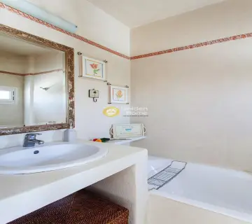 Villa 150m<sup>2</sup> for rent photo 1658228