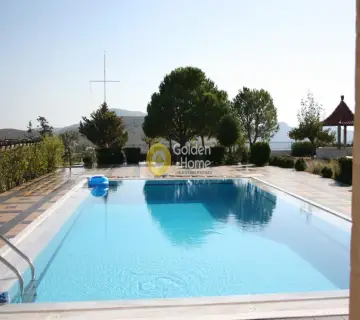 House 600m<sup>2</sup> for sale photo 1