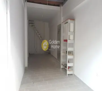 店铺 35m<sup>2</sup> for rent photo 1