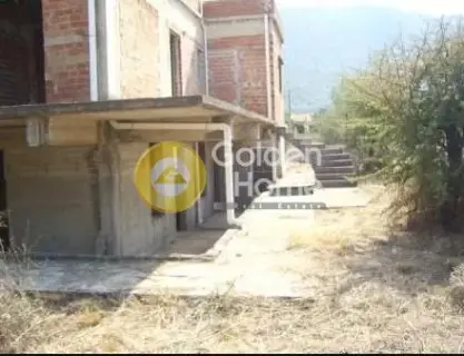 House 193m<sup>2</sup> for sale photo 2