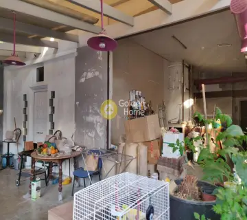 店铺 47m<sup>2</sup> for rent photo 2
