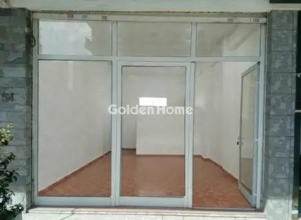 店铺 42m<sup>2</sup> for rent photo 1