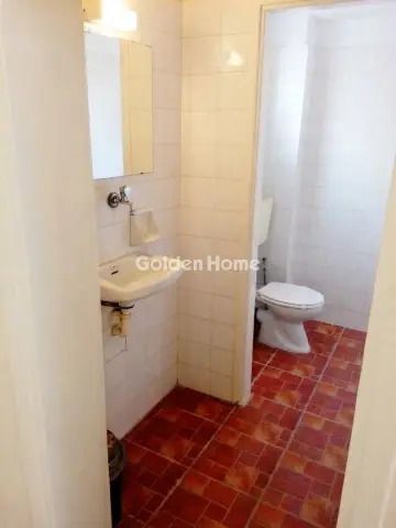 店铺 42m<sup>2</sup> for rent photo 4