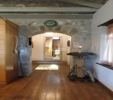 House 201m<sup>2</sup> for sale photo 10
