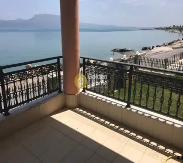 Independent Maisonette 385m<sup>2</sup> for sale photo 8