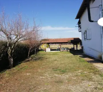 独立复式小屋 192m<sup>2</sup> for sale photo 8