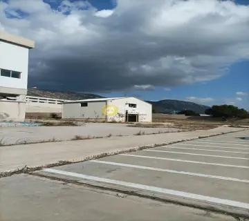 Industrial 7200m<sup>2</sup> for rent photo 3028039