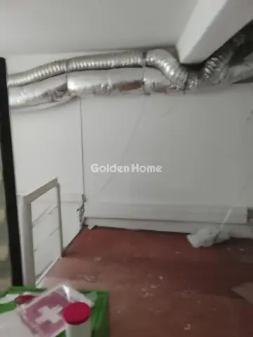 Store 67m<sup>2</sup> for rent photo 8