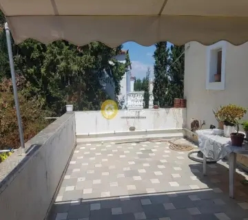 Κτίριο 550τ.μ. προς πώληση φωτογραφία 5