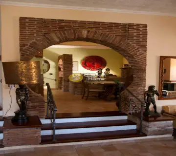 Residence complex 631m<sup>2</sup> for sale photo 4