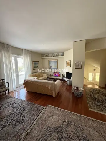 House 335m<sup>2</sup> for sale photo 2