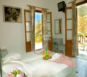 Hotel 450m<sup>2</sup> for sale photo 32