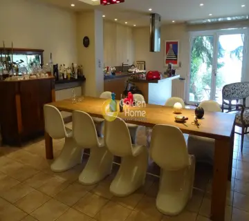 House 300m<sup>2</sup> for sale photo 8