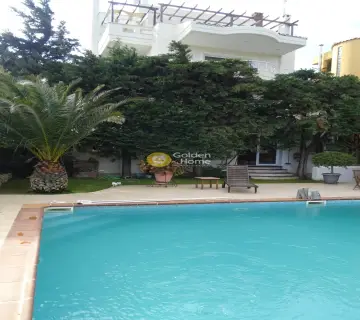 House 300m<sup>2</sup> for sale photo 12