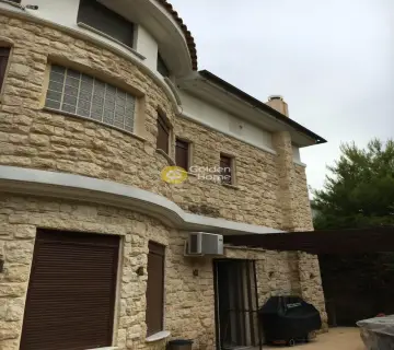 House 600m<sup>2</sup> for sale photo 2