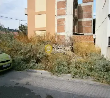 Οικιστικό 200τ.μ. προς πώληση φωτογραφία 2