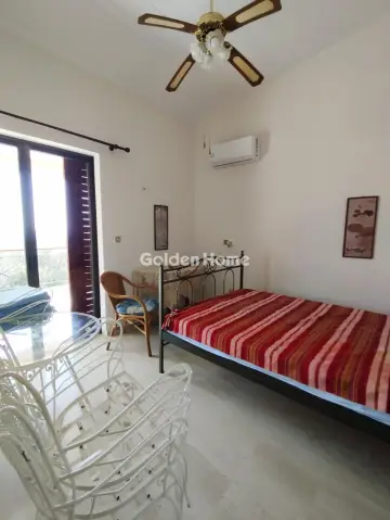 House 280m<sup>2</sup> for rent photo 10
