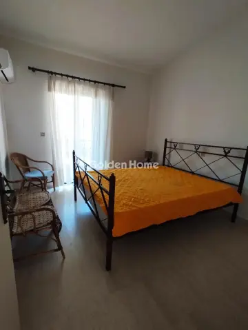House 280m<sup>2</sup> for rent photo 9
